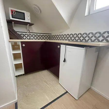 Vinarice Cesky Kras Apartment Menany